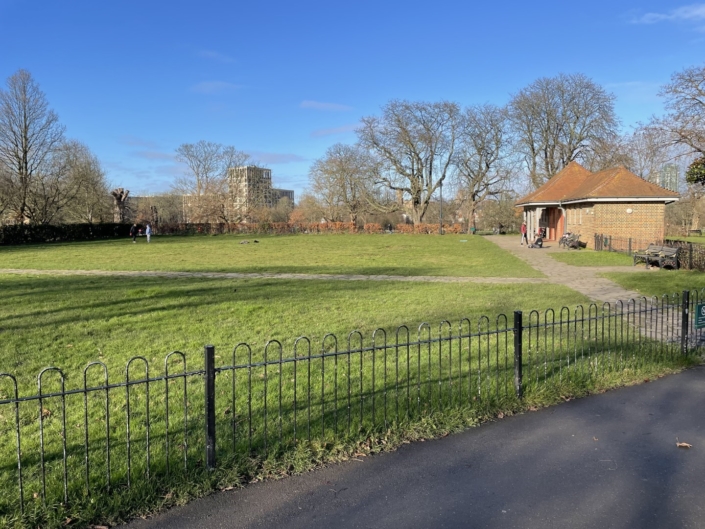 Clissold Park