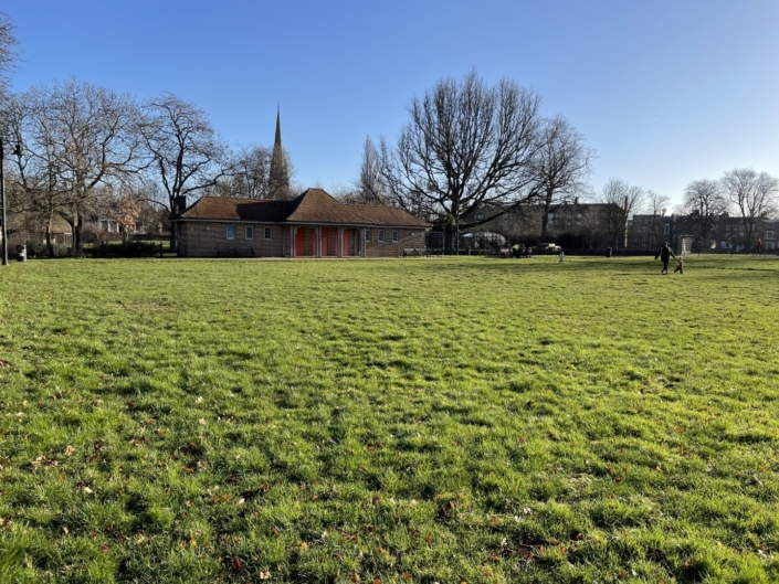 Clissold Park