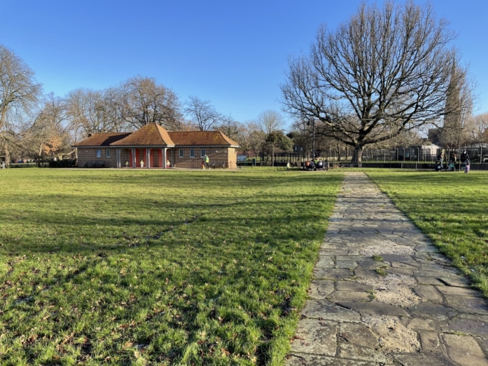 Clissold Park